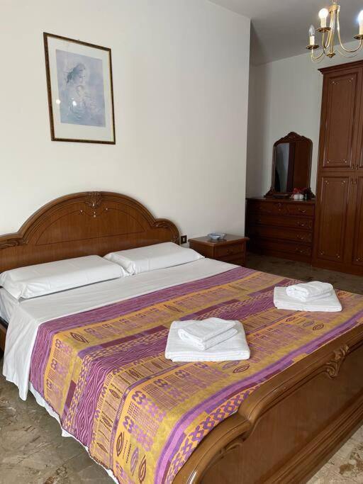 Iris Hosting Appartamenti Per Famiglie Favaro Veneto Exterior foto